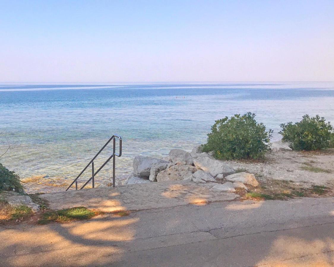 Todor Seaside Apartments Lovrecica  Ngoại thất bức ảnh